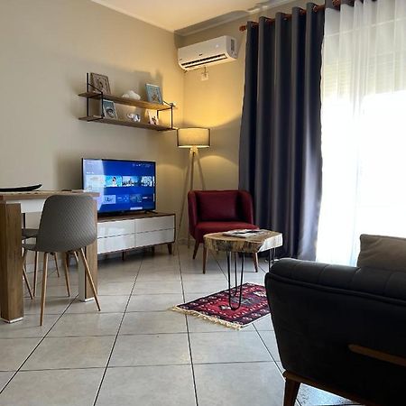 Numa Apartament Вльора Екстер'єр фото