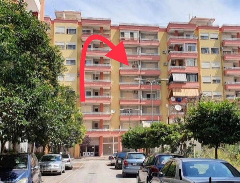 Numa Apartament Вльора Екстер'єр фото
